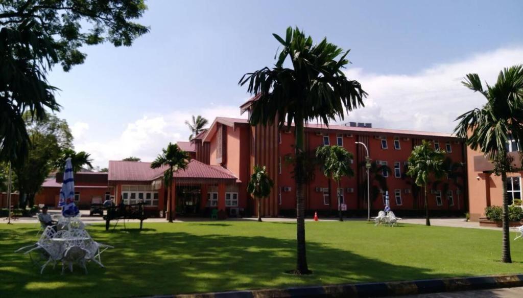 Myanmar Sport Hotel Rangun Zewnętrze zdjęcie