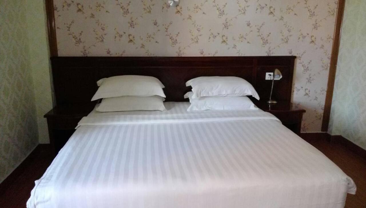 Myanmar Sport Hotel Rangun Zewnętrze zdjęcie