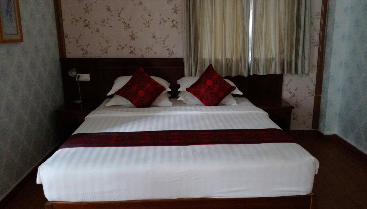 Myanmar Sport Hotel Rangun Zewnętrze zdjęcie