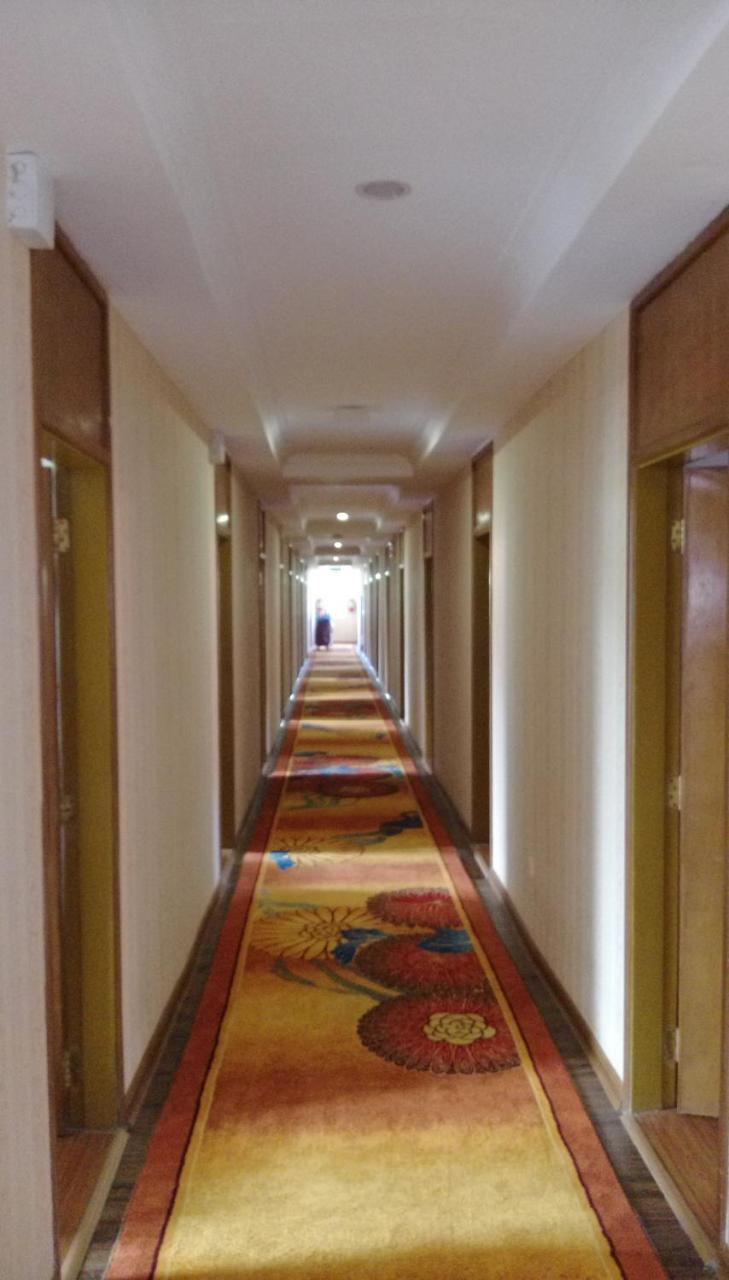 Myanmar Sport Hotel Rangun Zewnętrze zdjęcie
